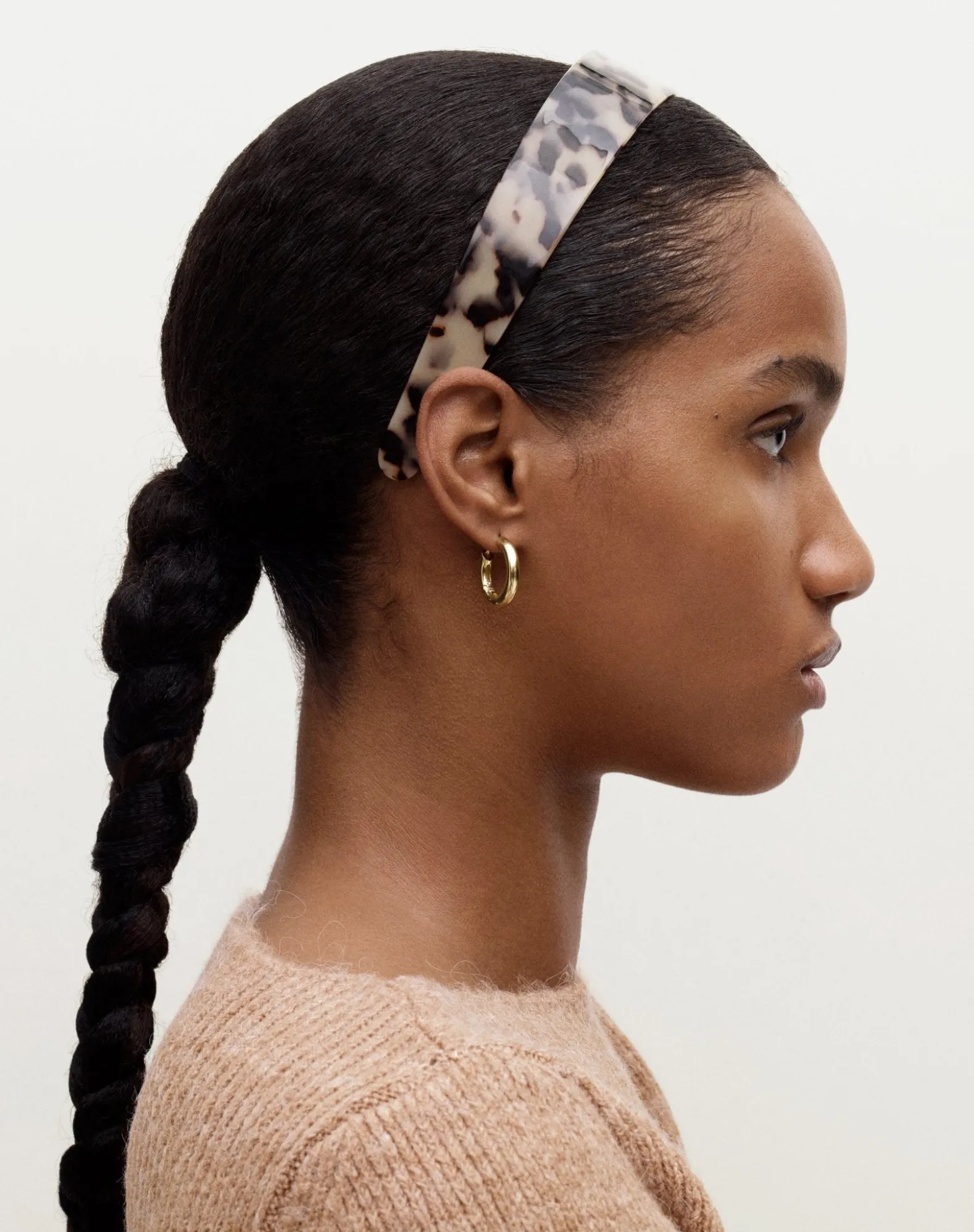 Petite Wavy Hoops